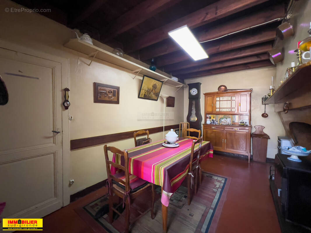 Maison à ILLATS