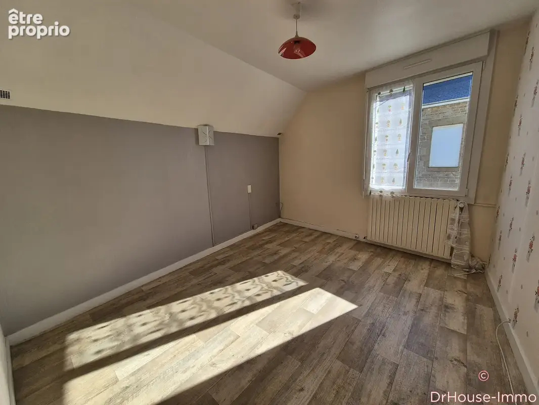 Maison 5 pièces 74 m² à vendre à Gorron (53120) - photo 10