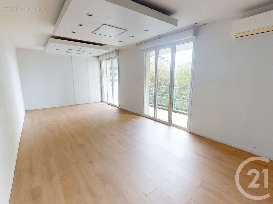 Appartement à COLOMIERS