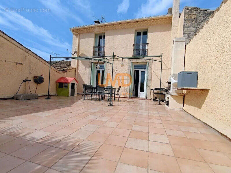 Maison à POUSSAN