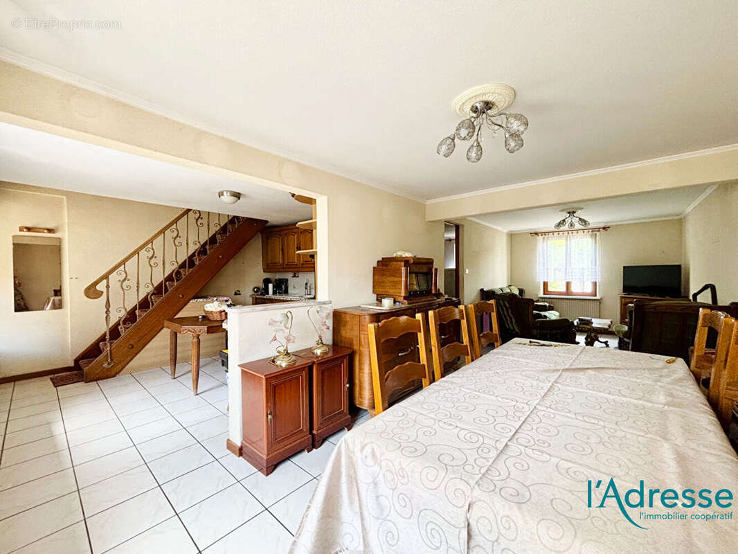 Maison Logelbach-Wintzenheim 4 pièces 81.16 m² - photo 7