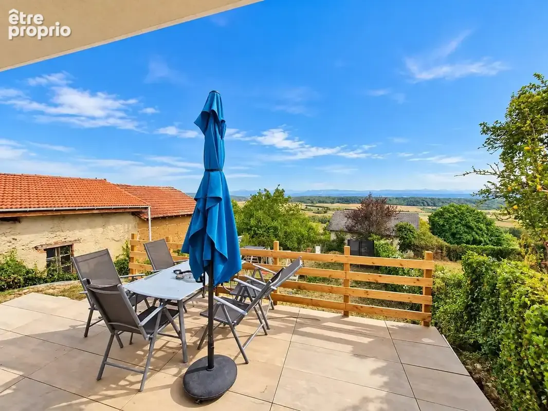 Maison 4 pièces 95 m² à vendre à Pommier-De-Beaurepaire (38260) - photo 2