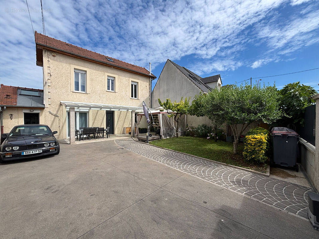 Maison à BEZONS