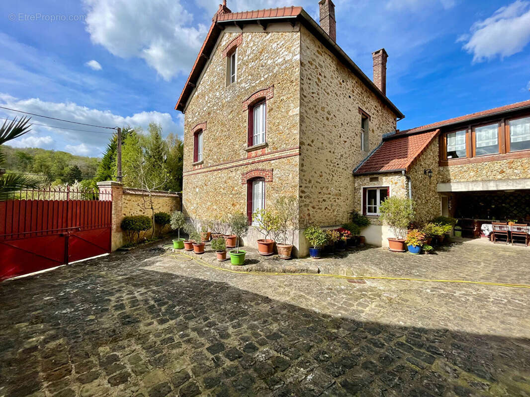 Maison à LA FERTE-SOUS-JOUARRE