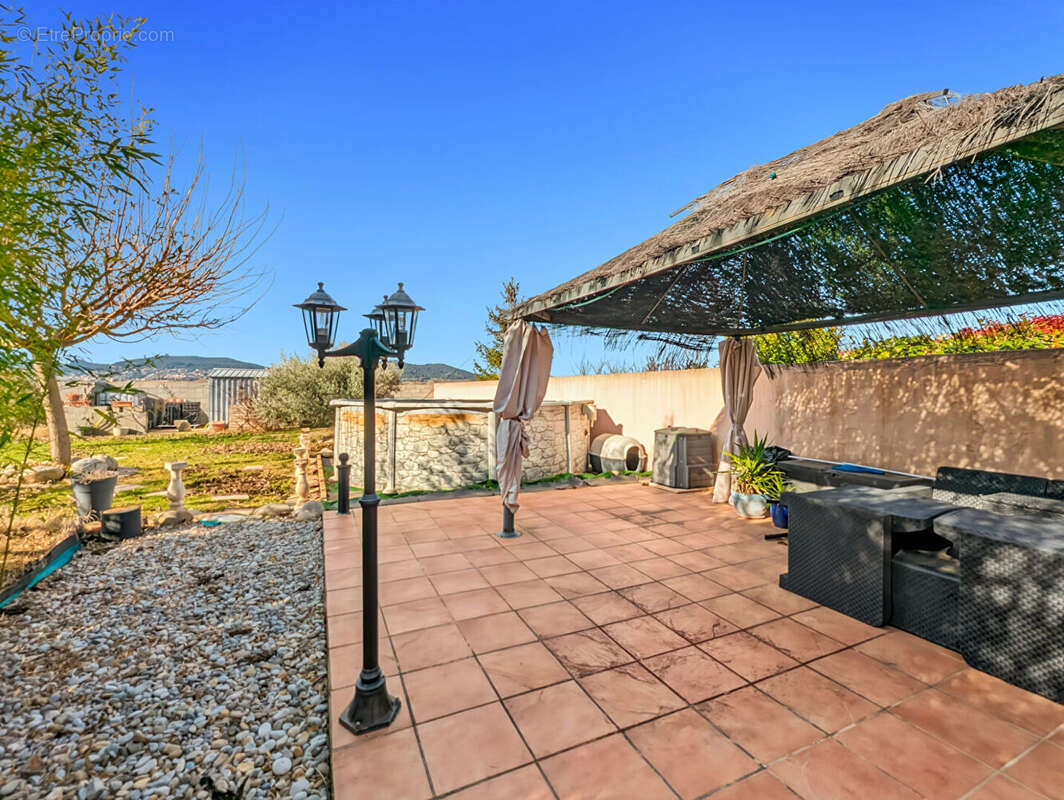 Maison à ORAISON