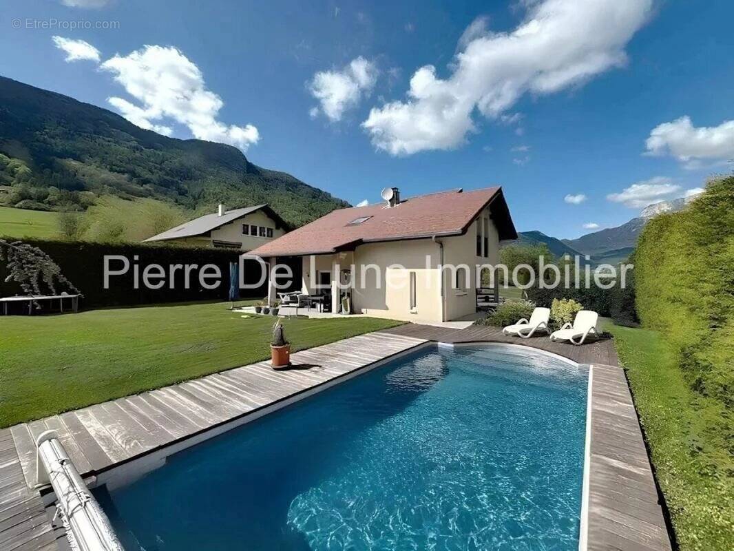 Maison à ALEX