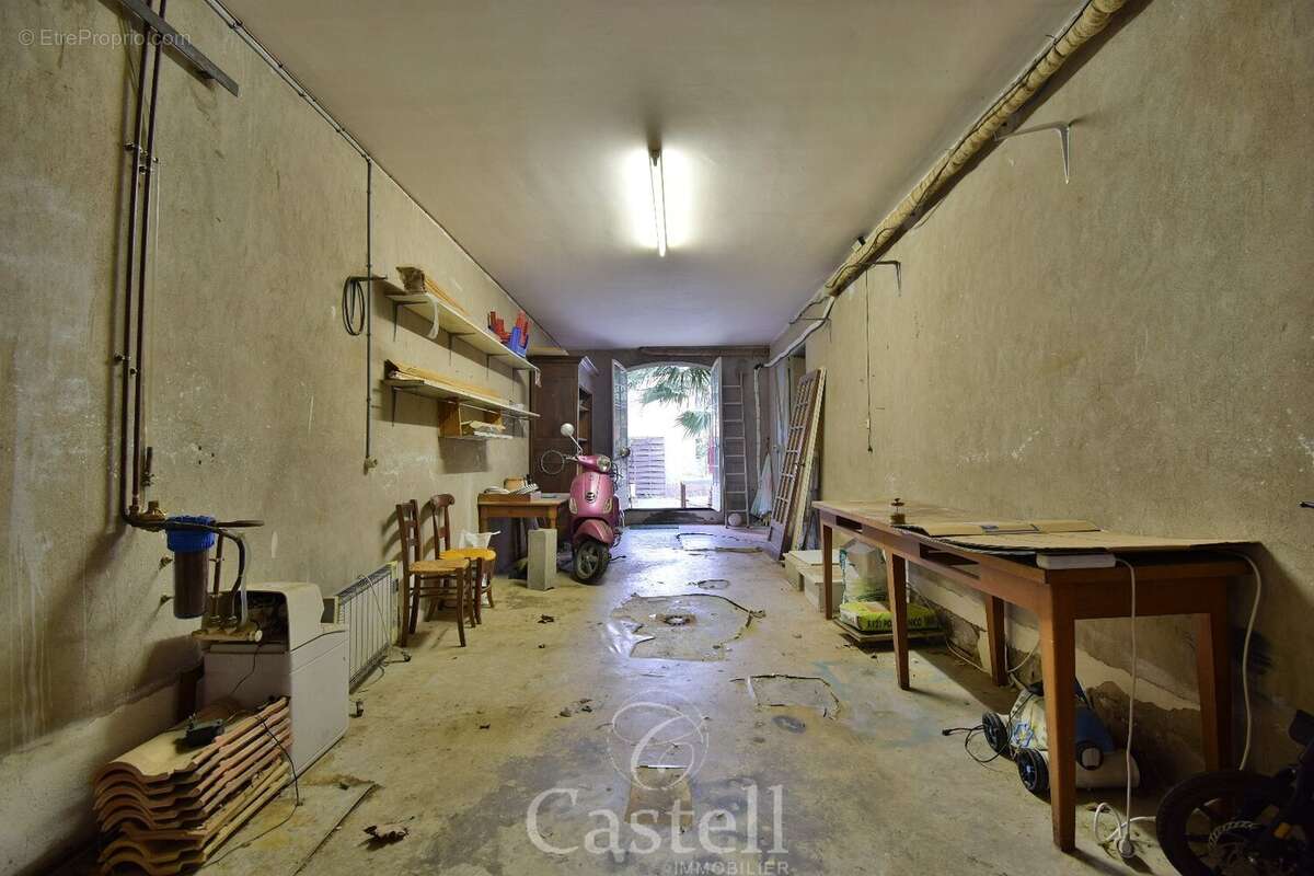 *** Maison "8 pièces" avec T3 indépendant, piscine et vue dégagée sur l'Hérault *** - photo 7