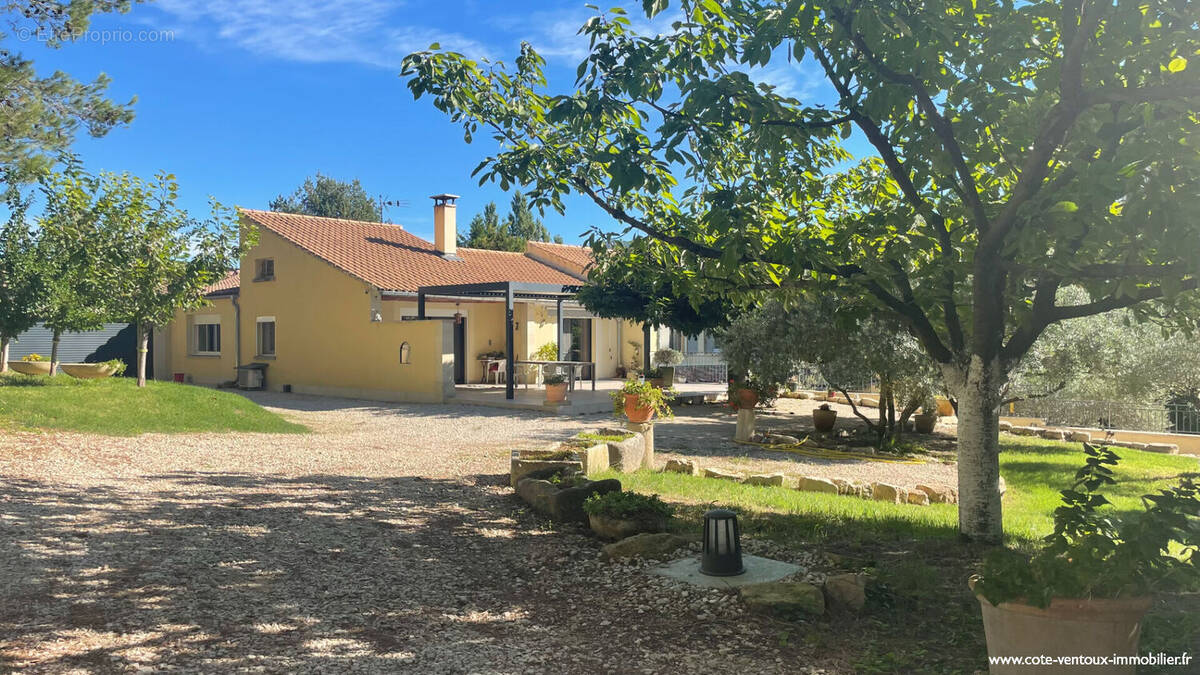 Maison à SARRIANS