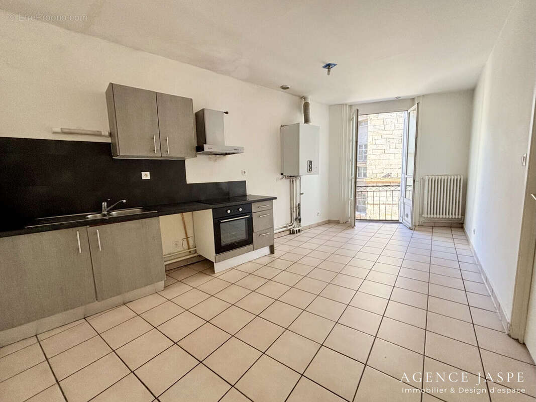 Appartement à SAINT-ETIENNE