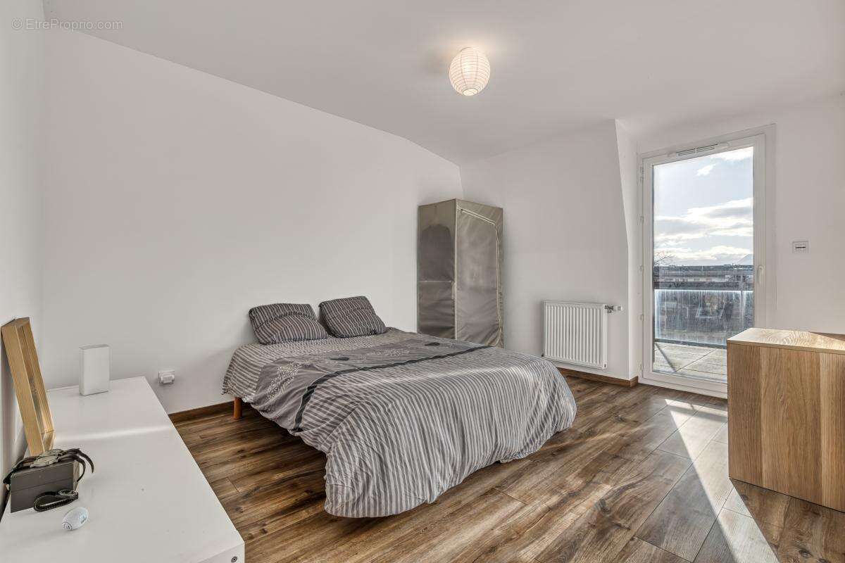 Appartement à AIX-LES-BAINS