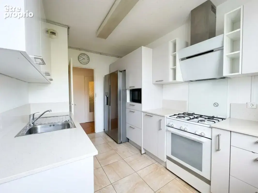 Epinay-sur-seine: appartement 2 chambres balcon parking cave proche enghien les bains - photo 5