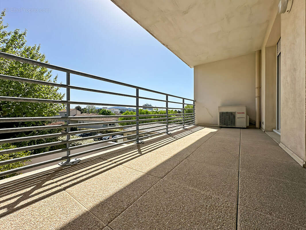 Appartement à MARSEILLE-13E