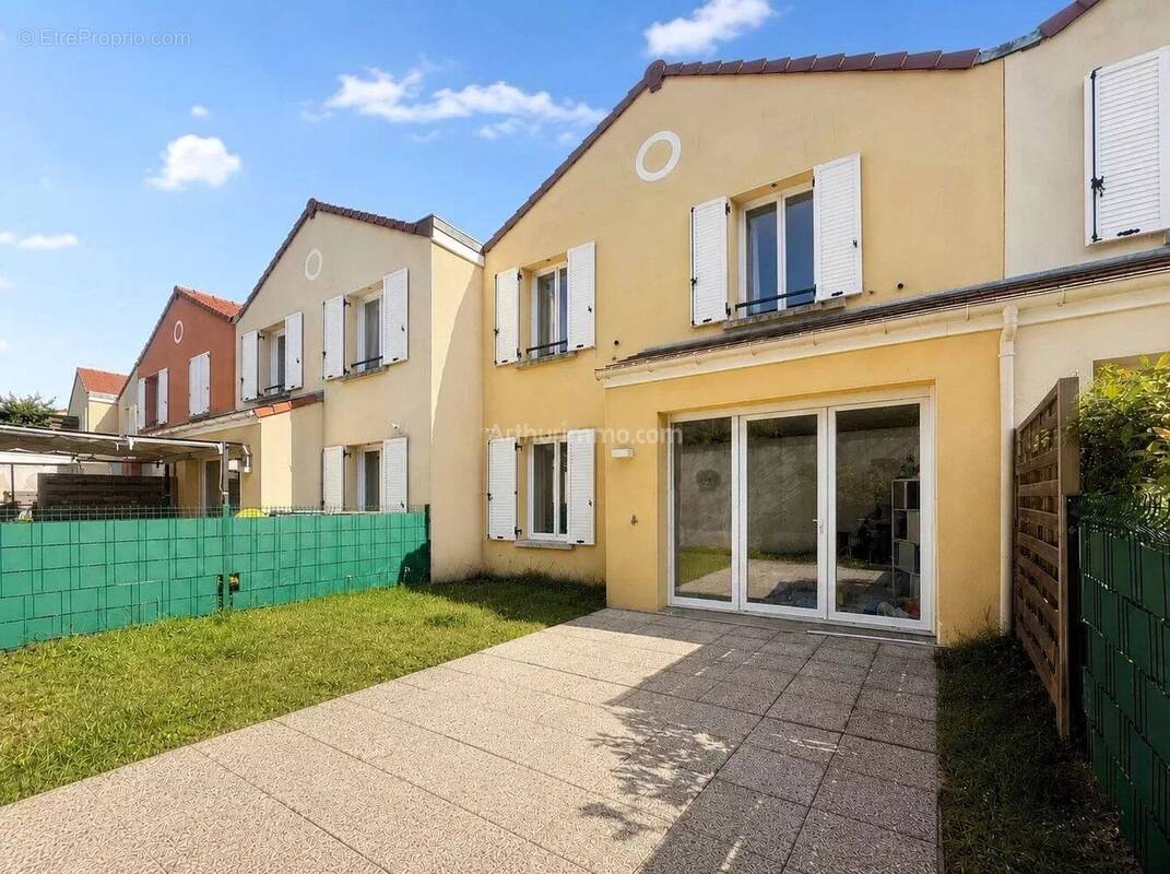 Maison à DAMPMART