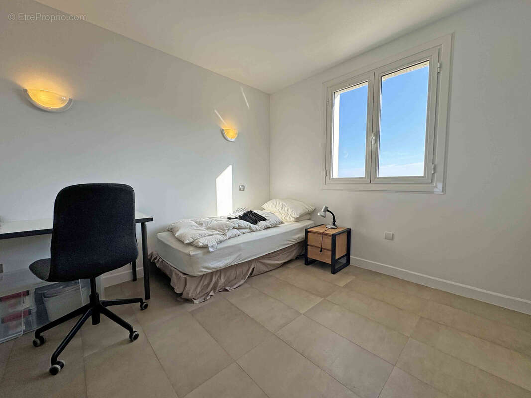Maison à TOURRETTES-SUR-LOUP