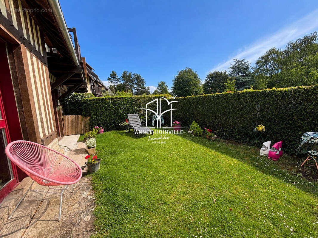 Appartement à TOURGEVILLE