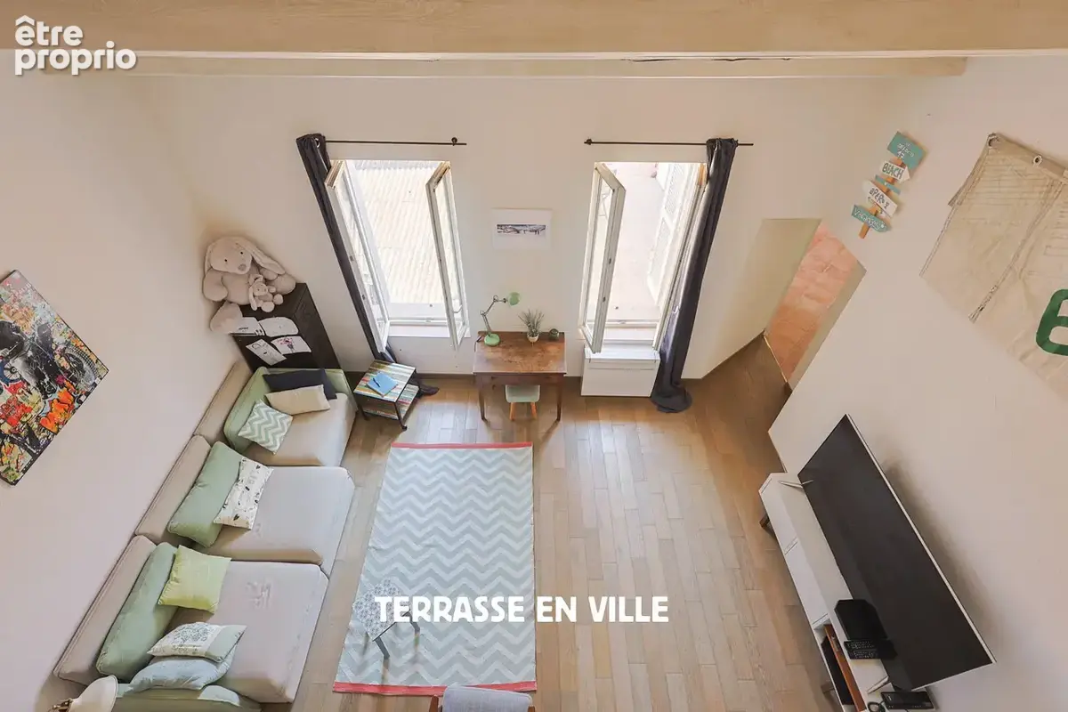 La ciotat - grand t3 style loft - 68m2 - terrasse 14m2 - proche port et plages - dernier etage - 399 000€ - photo 4