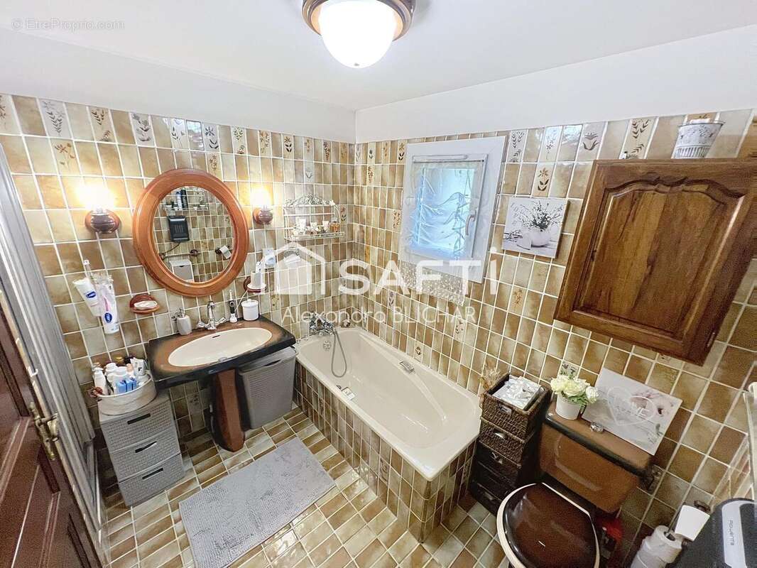 Photo 8 - Maison à OLLIOULES