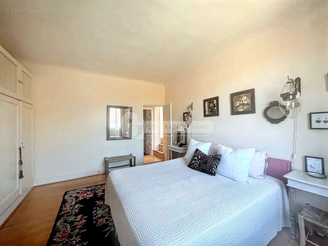 Maison ancienne rénovée T5 coeur de village de Fontvieille - photo 16