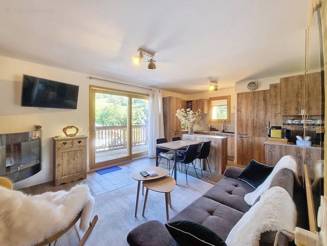 Appartement à COMBLOUX