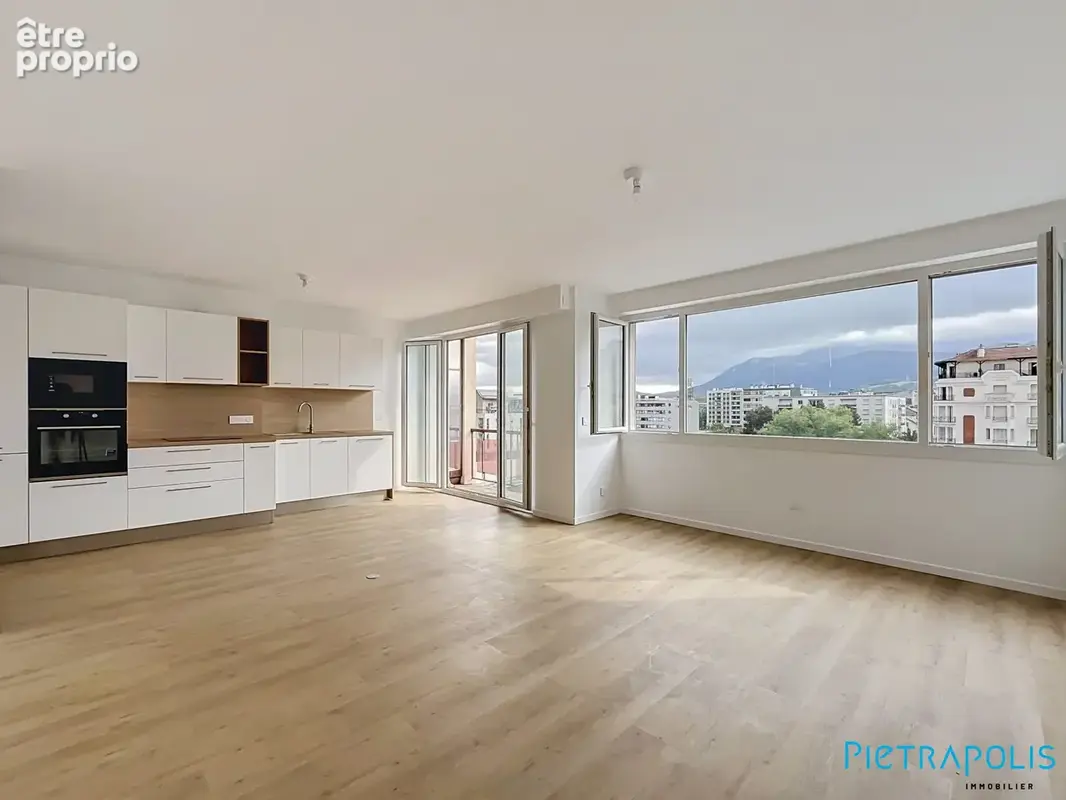 Appartement 3 pièces 76 m² à vendre à Annecy (74000) - photo 2