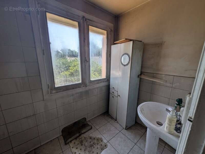 Bubry maison à rénover de 117 m² environ habitable 3 pièces appenti et hangar à rénover parcelle de 1621m² - photo 13