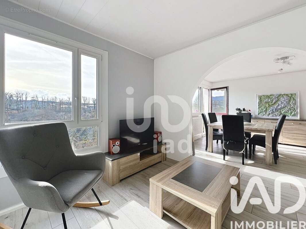 Photo 2 - Appartement à MEYTHET