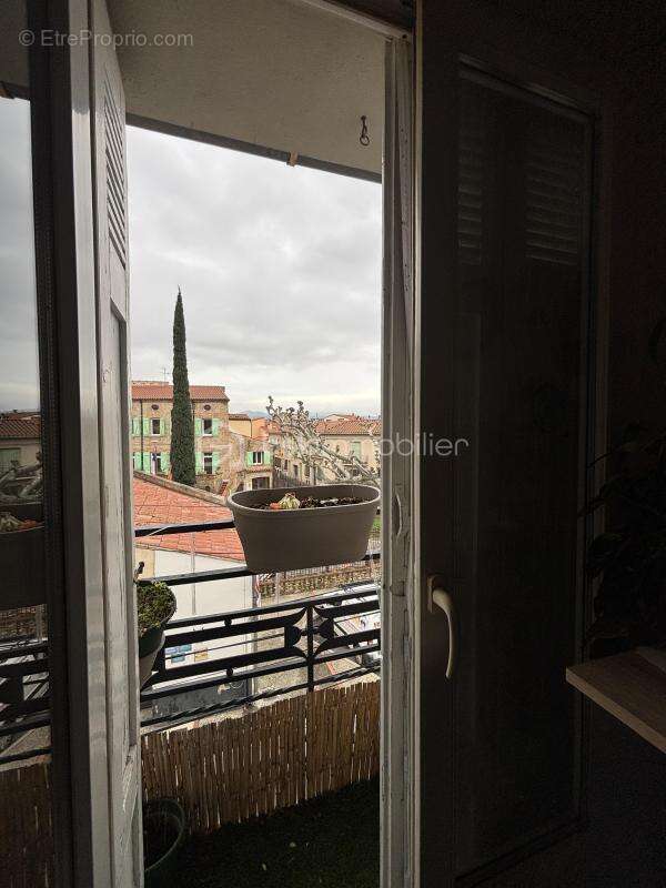 Appartement à MILLAS