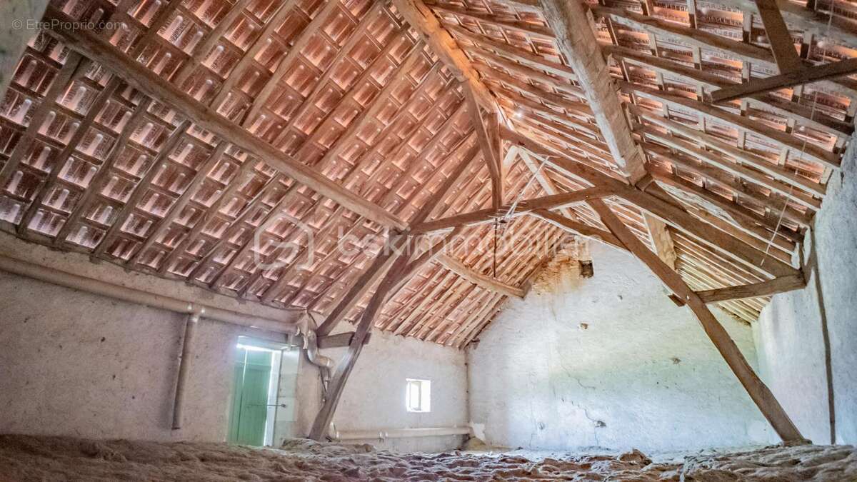 Maison à ARGENVIERES