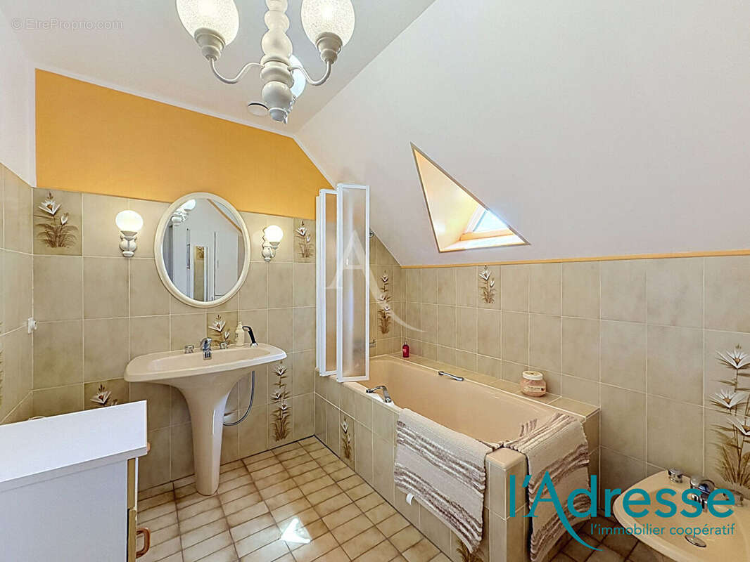 Maison  quatre chambres 131 m² - photo 13