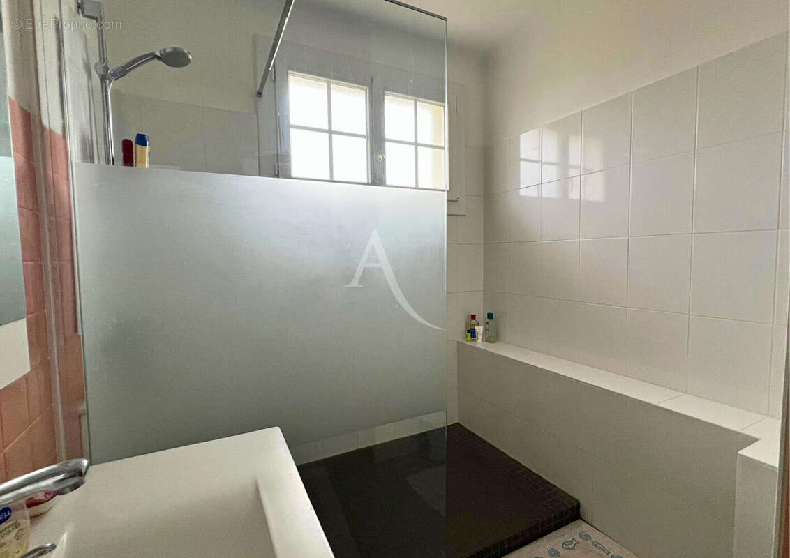 Maison à BEAUVOIR-SUR-MER