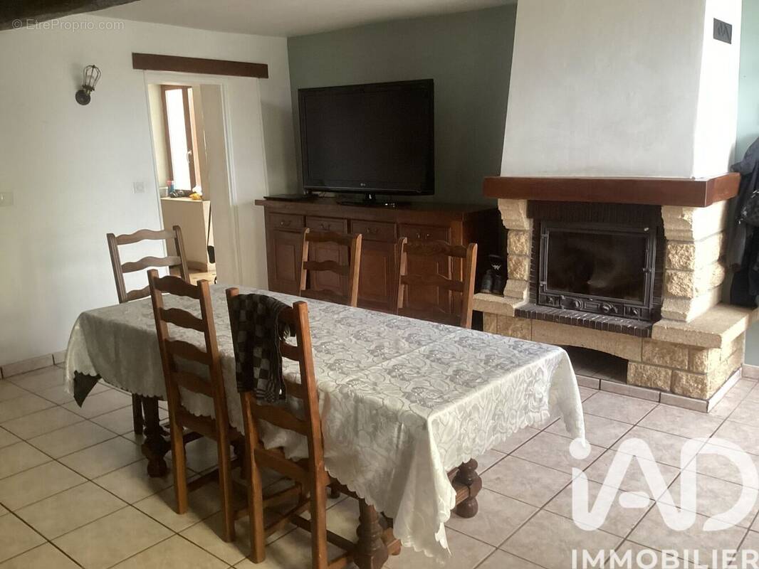 Photo 1 - Maison à SANCY-LES-PROVINS