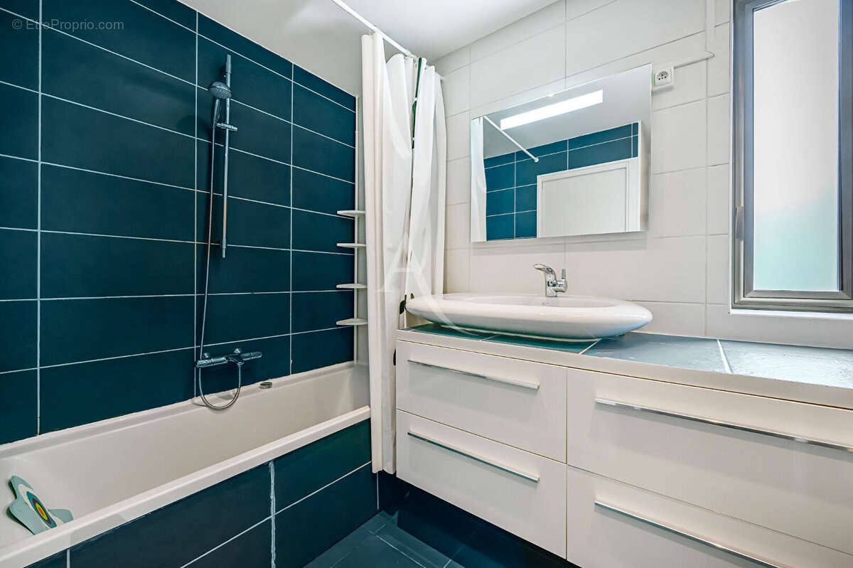 Appartement à FONTENAY-SOUS-BOIS