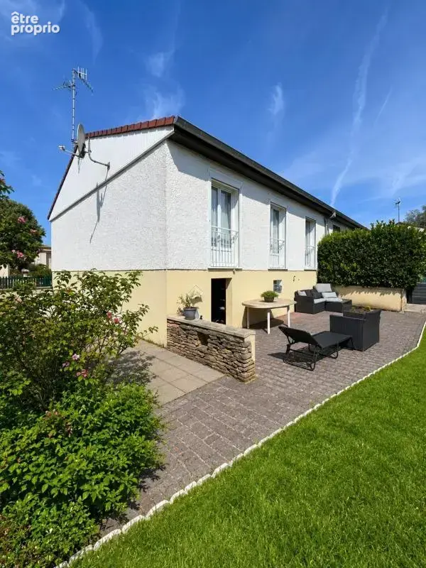 Maison à CHEVIGNY-SAINT-SAUVEUR