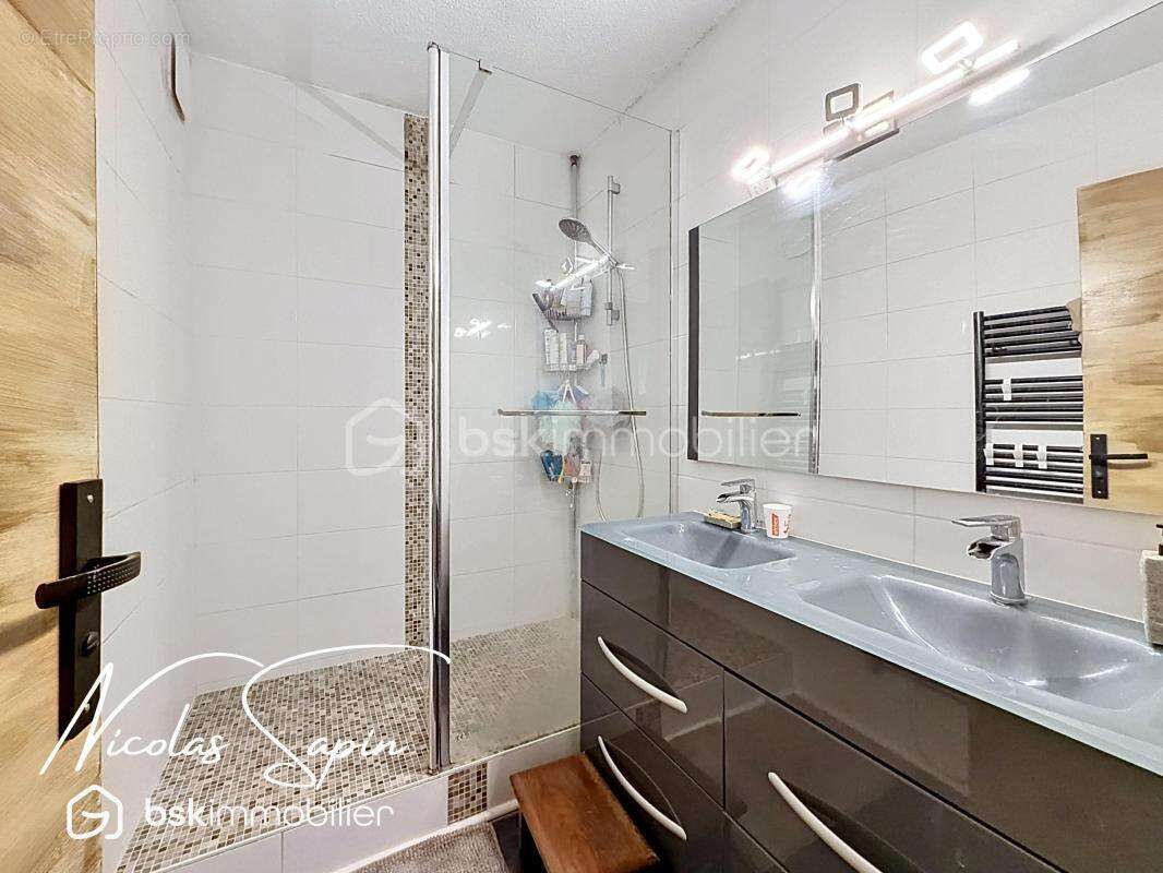 Appartement à CLAIX