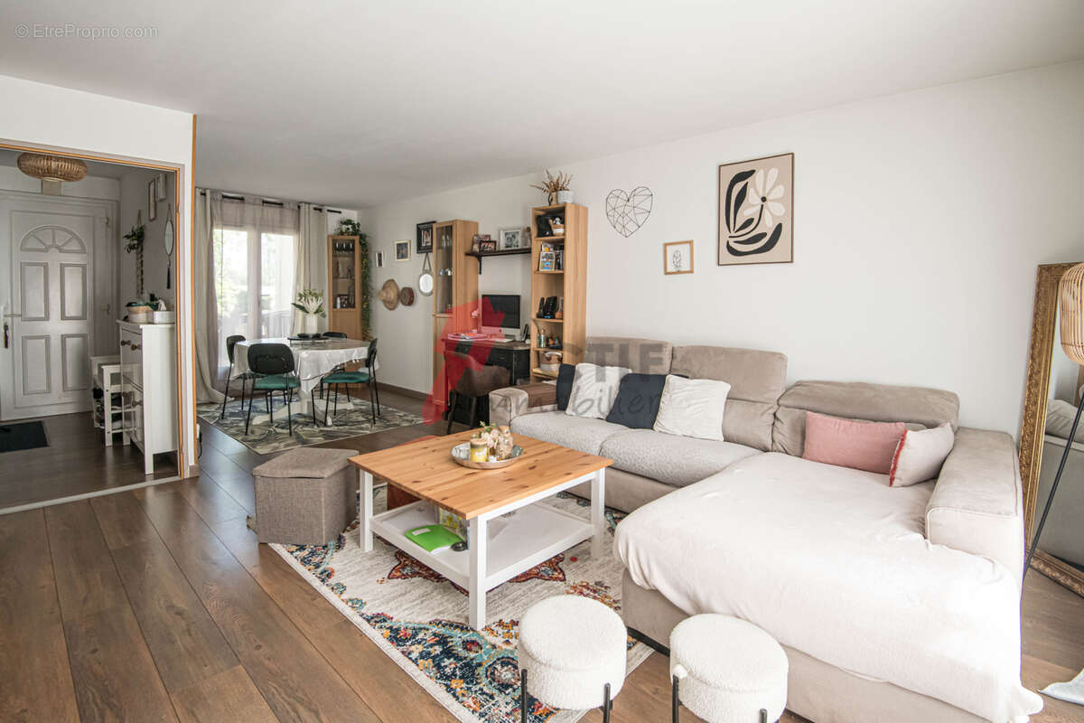 Maison à RIS-ORANGIS