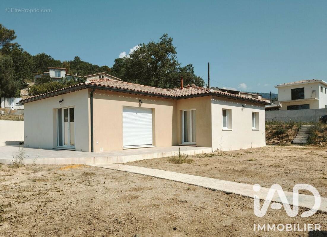 Photo 1 - Maison à LE TIGNET
