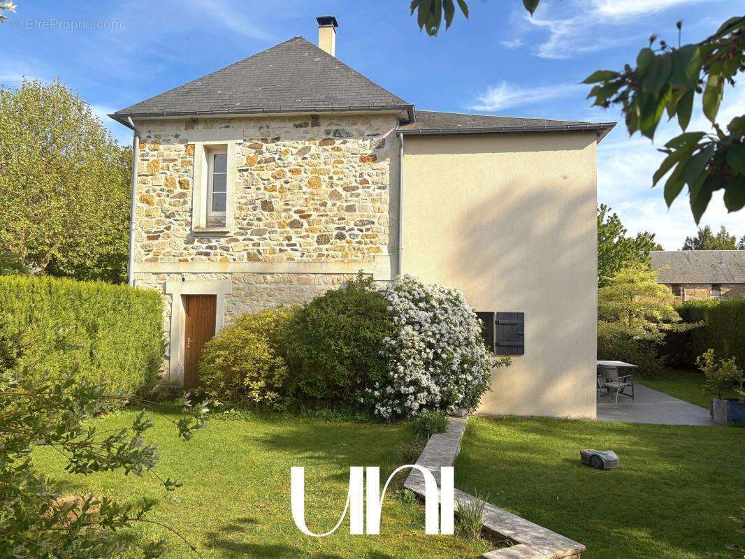 Maison 4 pièces de 123 m2 en pierres - GAVRUS - photo 12