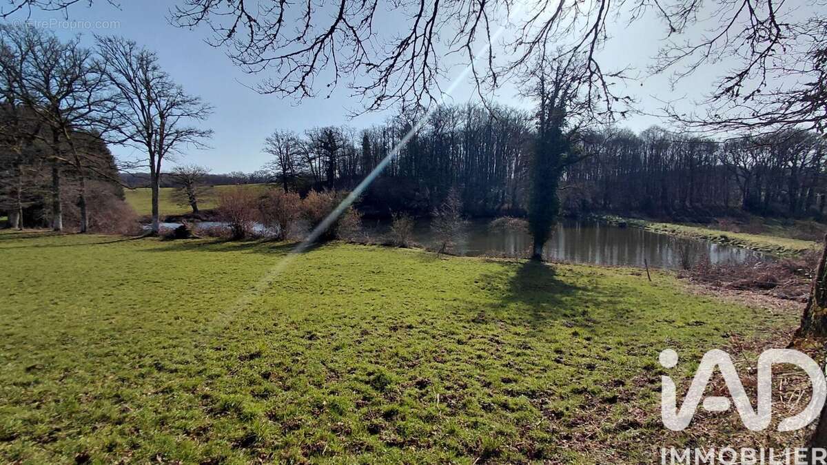 Photo 2 - Terrain à SAINT-PRIEST-LA-FEUILLE