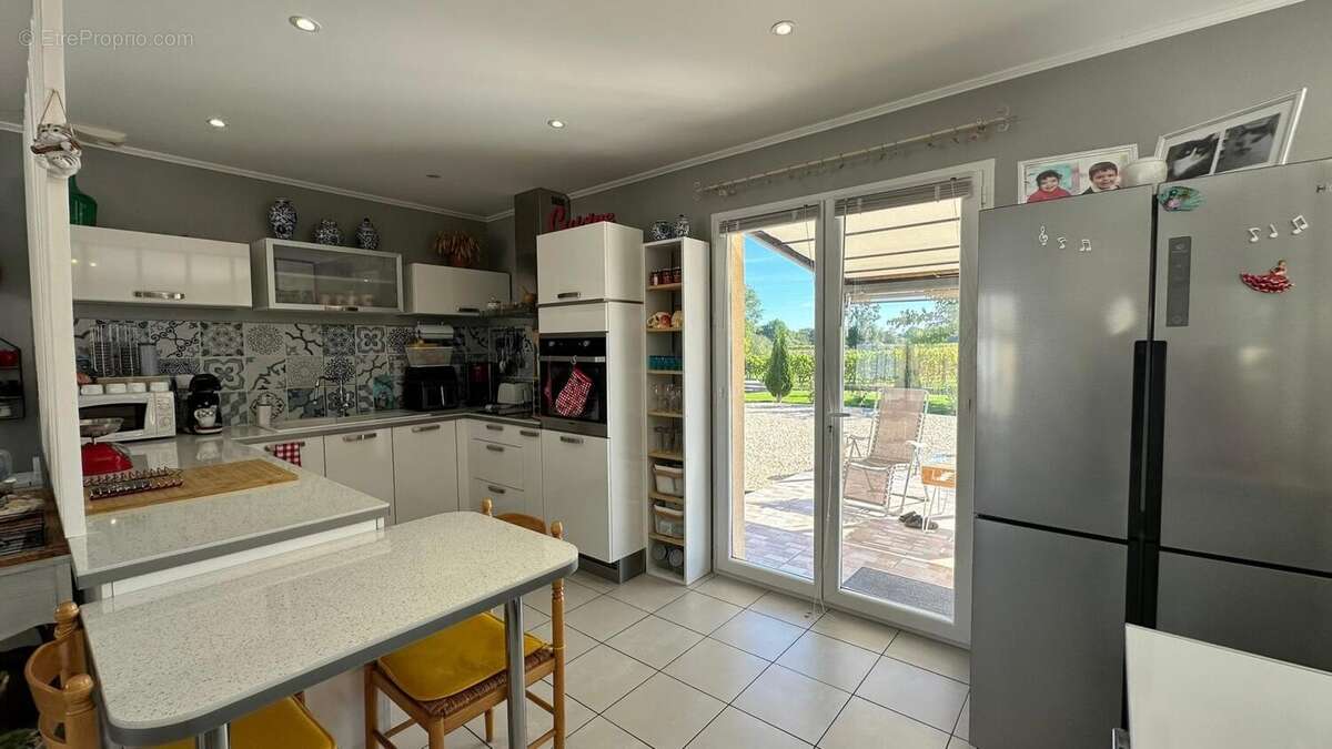 Photo 3 - Maison à BOUTIERS-SAINT-TROJAN