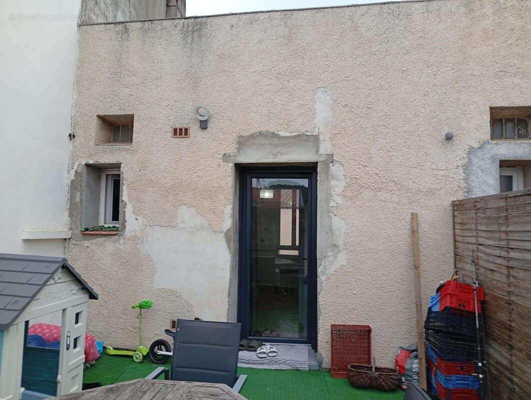 Maison à VILLELONGUE-DE-LA-SALANQUE