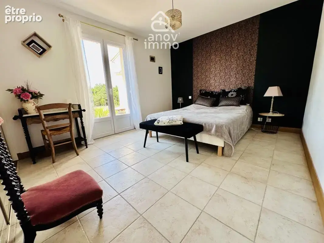 Garat   Maison d'architecte de plain-pied de 203,92 m2 avec - photo 12
