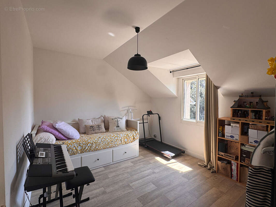 La Baule -Bas Guézy  Maison familiale avec garage sur parcelle de 931 m² - photo 11