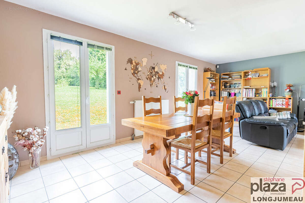 Maison à CHAMPLAN