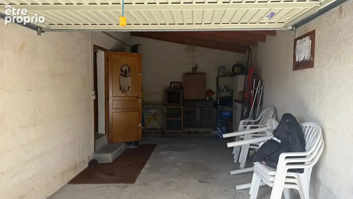 Chalet en bois avec terrasse plein sud et grand terrain arboré de 2 680 m² - photo 16