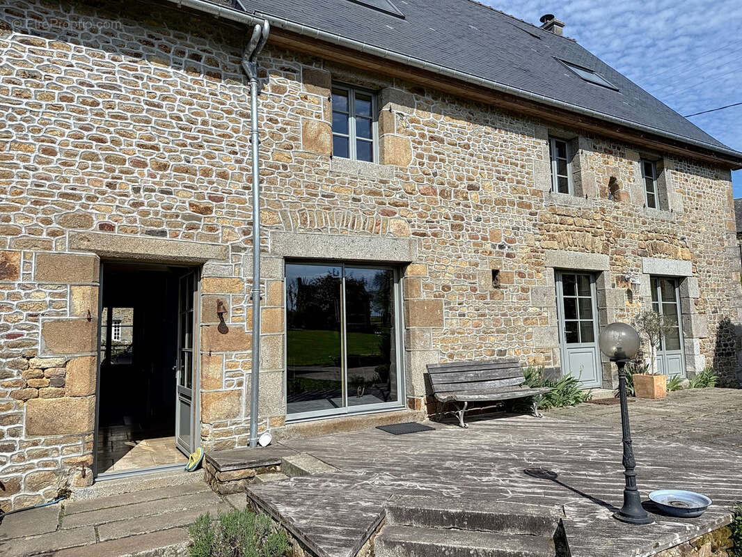 Maison à LOLIF