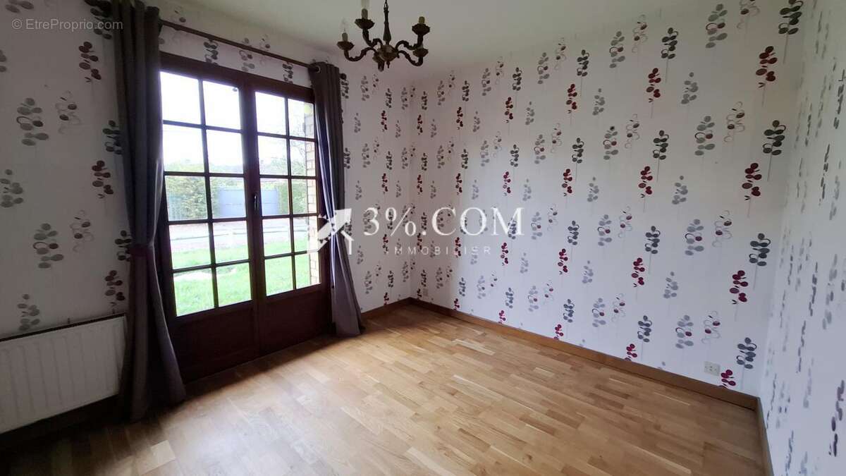 Maison à VAUCHELLES-LES-QUESNOY