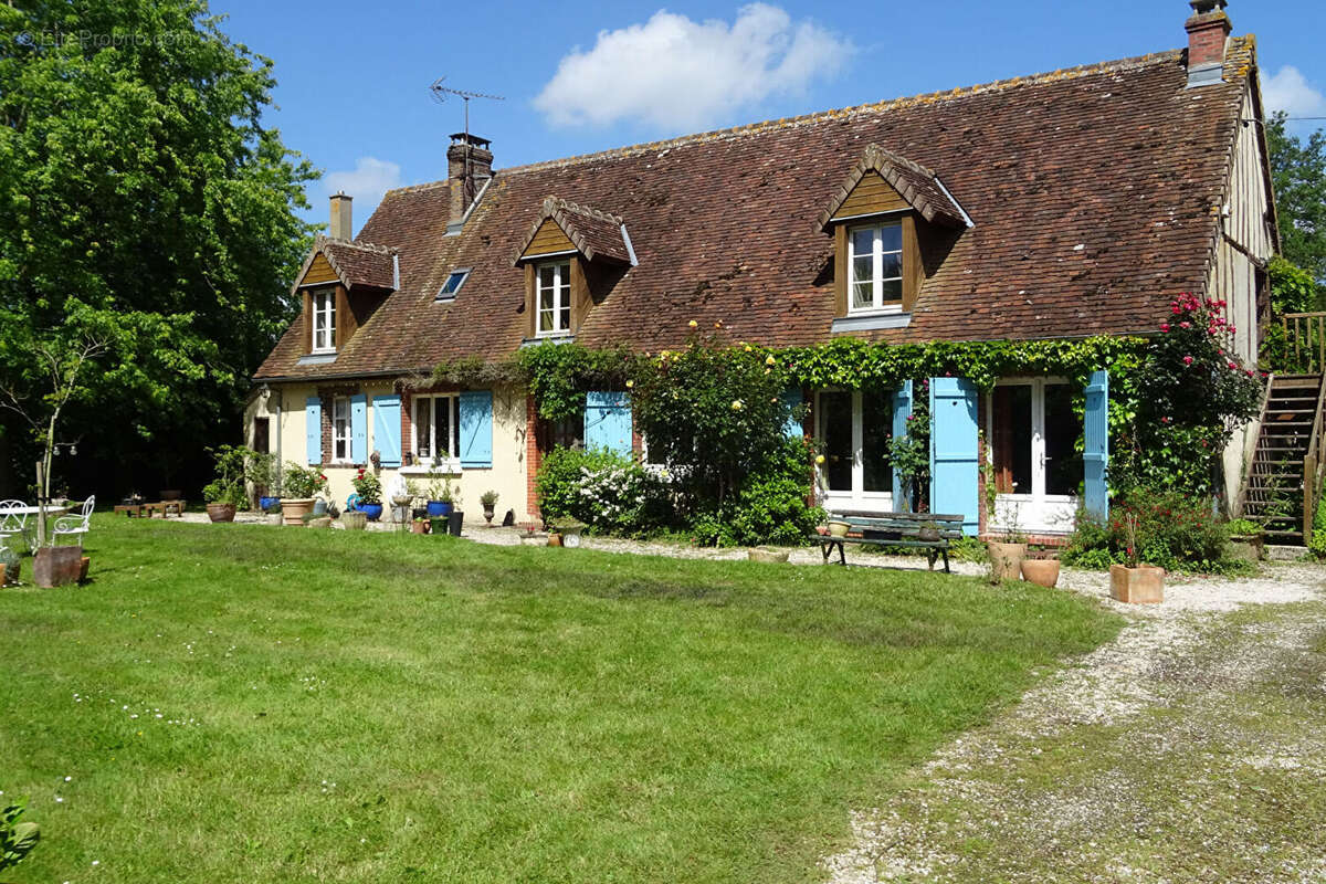 Maison à AUTHON-DU-PERCHE