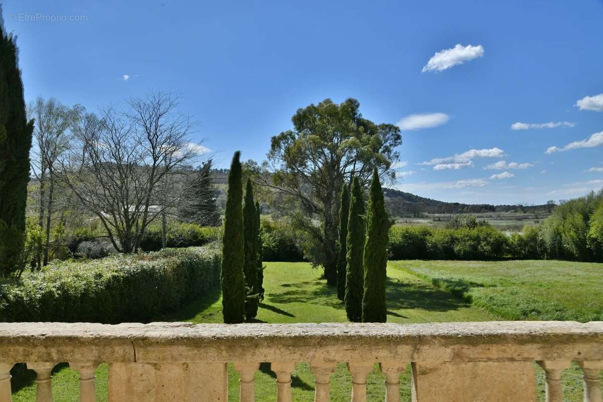 Appartement à UZES