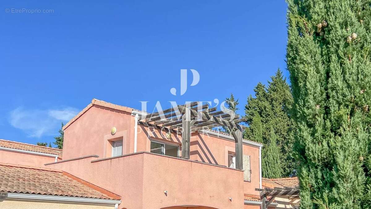 Appartement à PARADOU