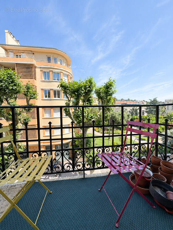 Appartement à HYERES
